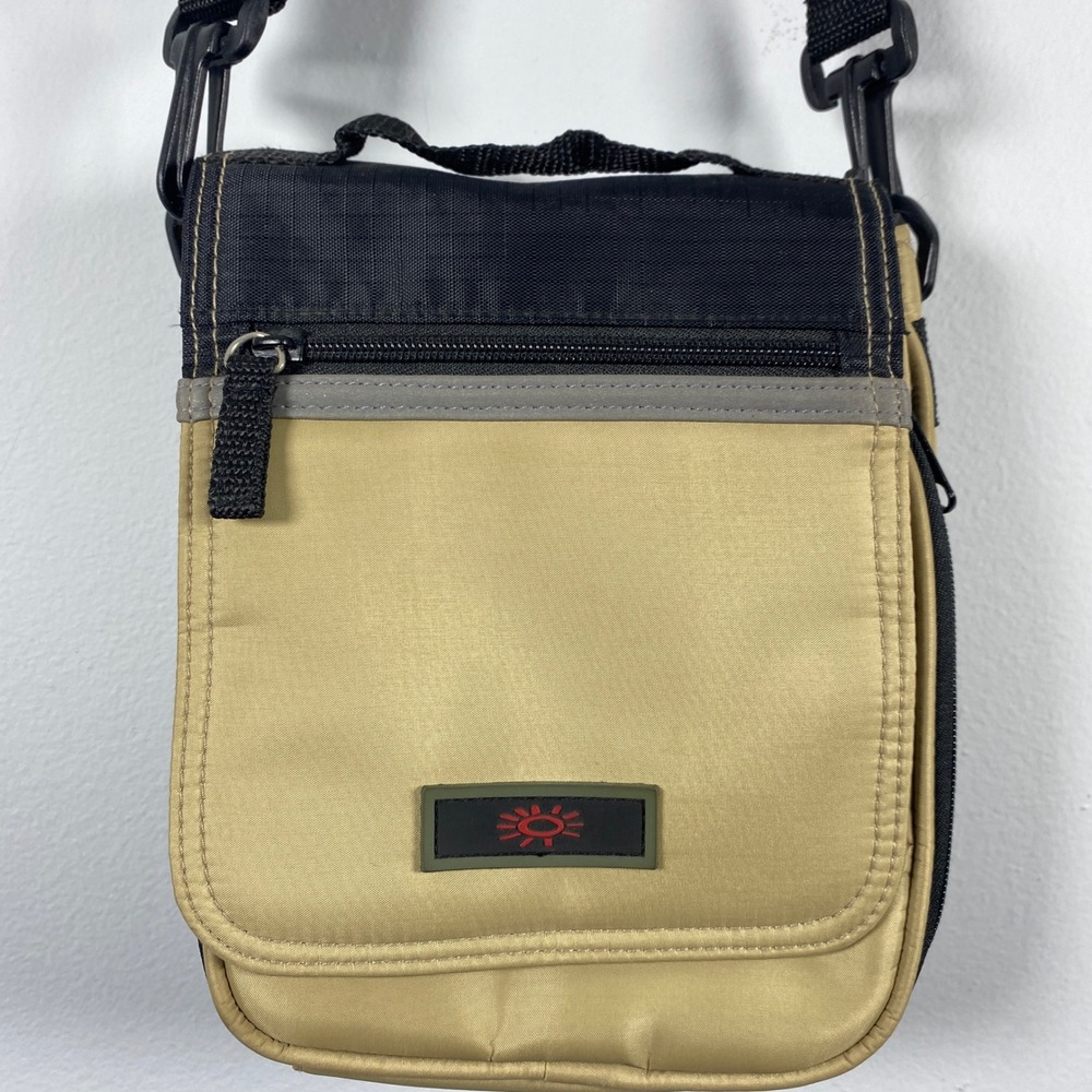 Unbranded Crossbody Messenger Bag‎ Khaki Black Utility Techwear Hiking Gorpcore